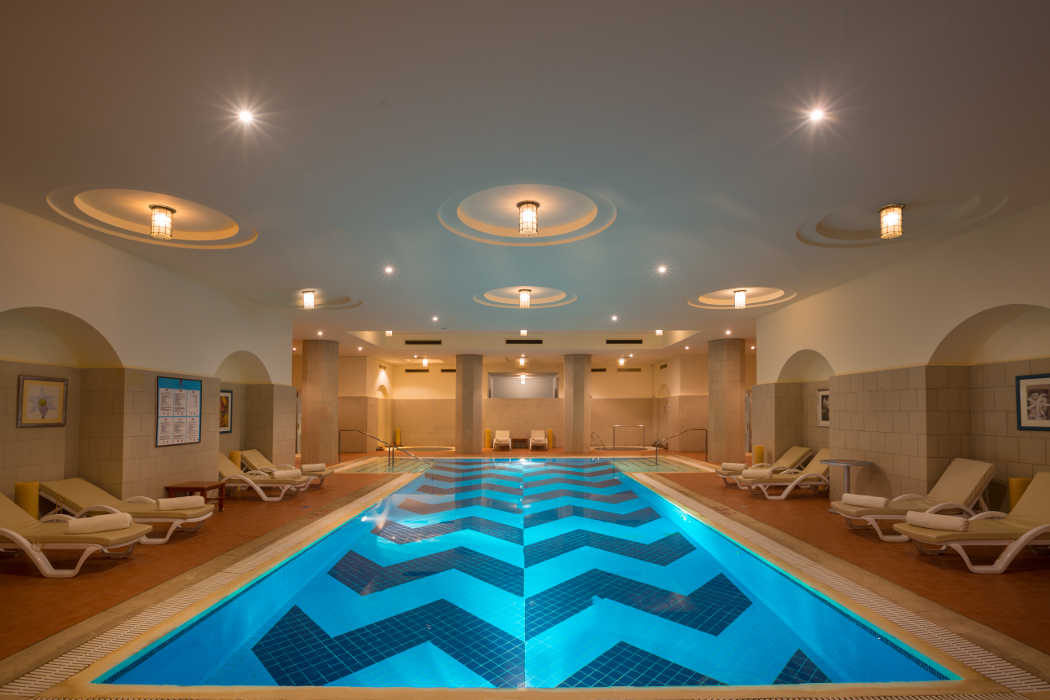 Strand Beach Resort Taba Heights indoor pool